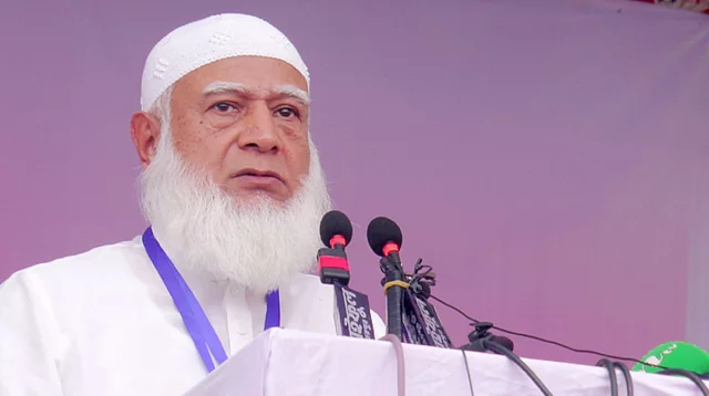 দেশের স্বার্থ কারো কাছে বিকিয়ে দিতে কখনো মিটমিট করে নাই: জামায়াত আমির