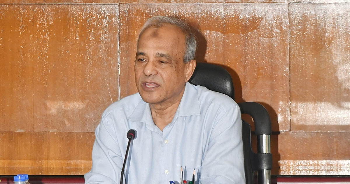 সীমান্তে কাঁটাতারের বেড়া নিয়ে কঠোর অবস্থানে বাংলাদেশ : স্বরাষ্ট্র উপদেষ্টা