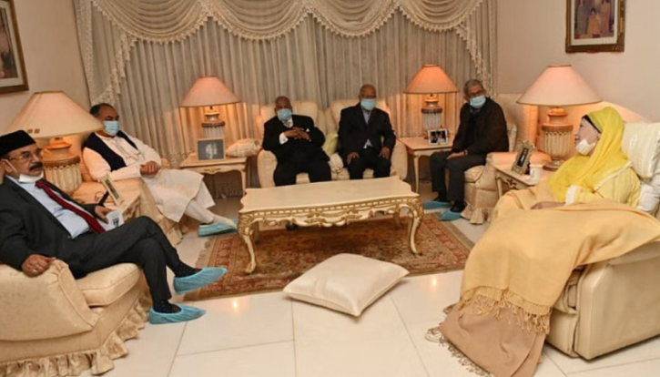 মঙ্গলবার লন্ডন যাচ্ছেন খালেদা জিয়া : মির্জা ফখরুল