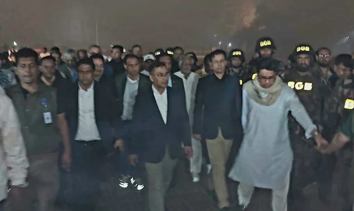 জাতীয় স্মৃতিসৌধে তারেক রহমান