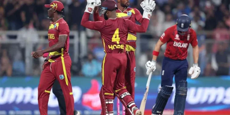 রাদারফোর্ড–মোতির ঝলকে ইংল্যান্ডকে হারিয়ে শীর্ষে ওয়েস্ট ইন্ডিজ